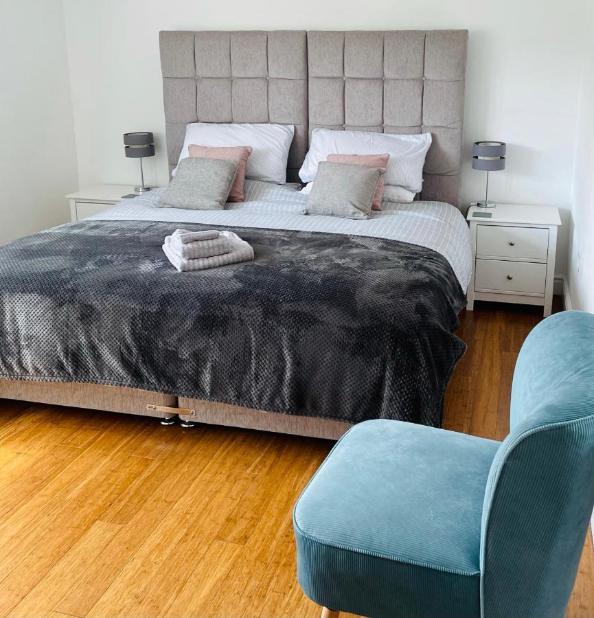Sunny Corner, Padstow. Spacious 3 Bedrooms, 2.5 Bathrooms, Parking, Garden. المظهر الخارجي الصورة