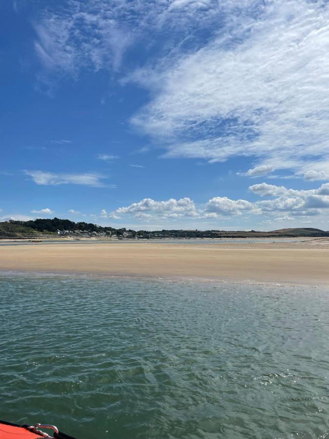 Sunny Corner, Padstow. Spacious 3 Bedrooms, 2.5 Bathrooms, Parking, Garden. المظهر الخارجي الصورة
